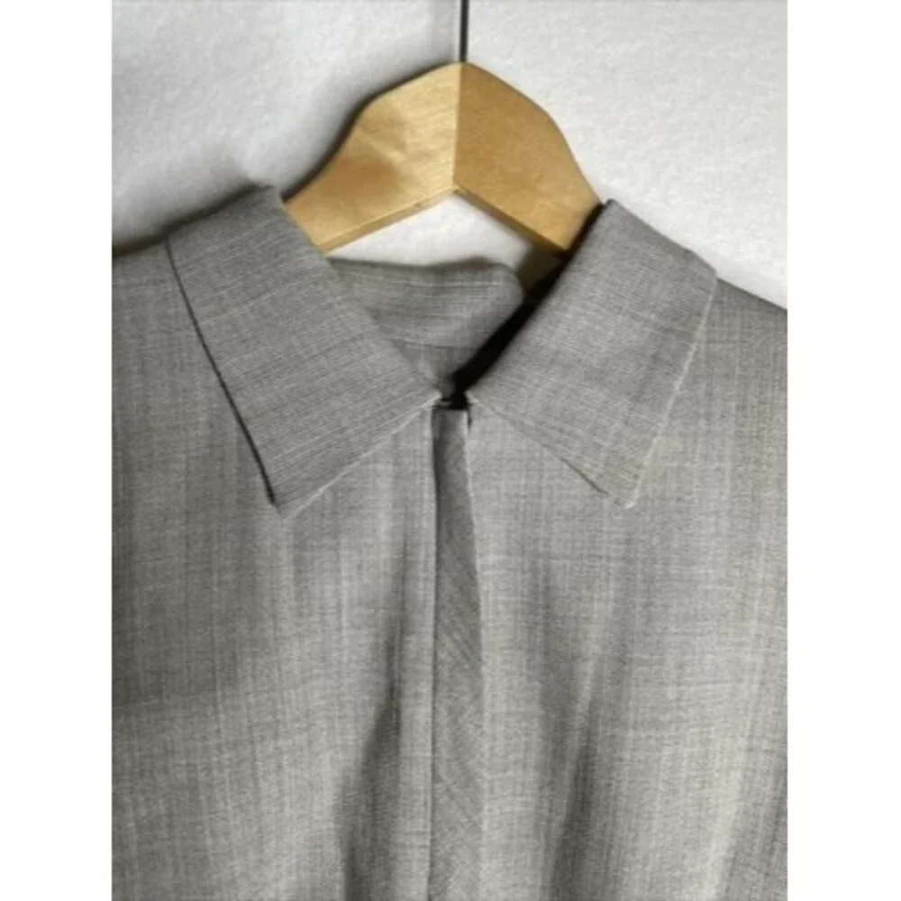 Liz Claiborne academia liz